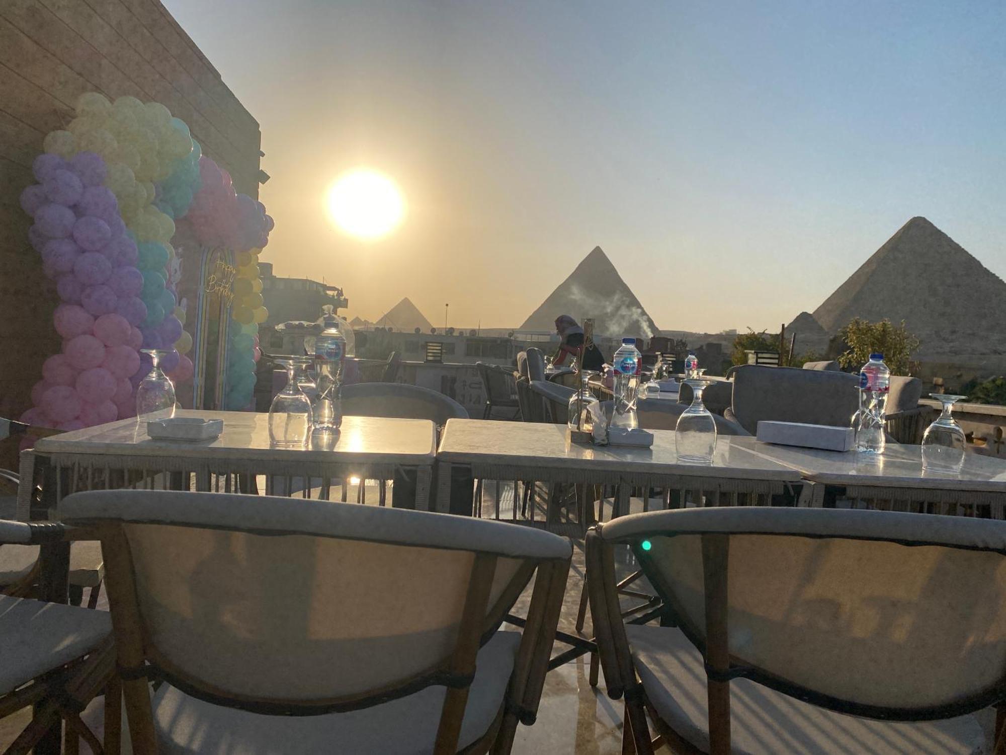 Queen Ash Pyramid View Inn Kafret el-Gabal Dış mekan fotoğraf